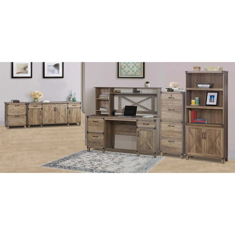 Rustikaler Eichen-Schreibtisch im Landhausstil für Führungskräfte